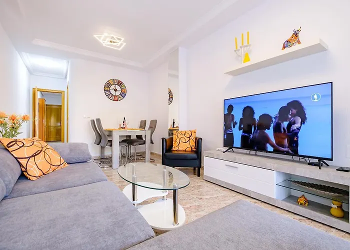 Home&holiday Goleta With Parking-option Appartement Torrevieja