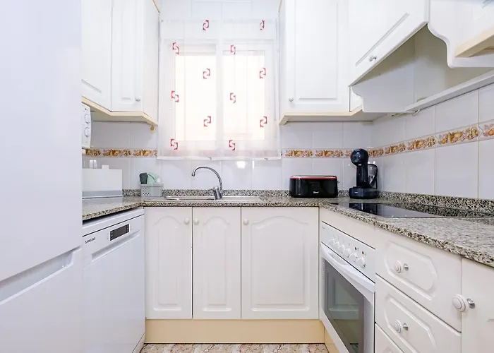 Appartement Home&holiday Goleta With Parking-option *