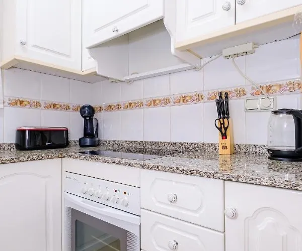 Home&holiday Goleta With Parking-option *